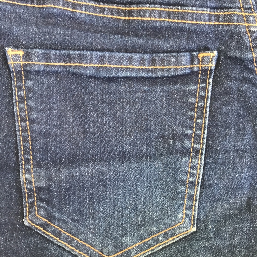 Truffle Jean shorts size 5/26. Seem smaller end - Picture 6 of 12